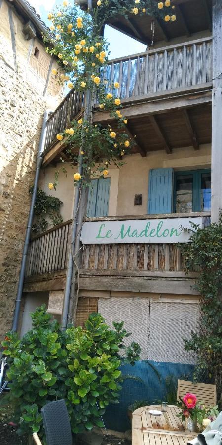 Madelon IV Panzió Belvès Kültér fotó